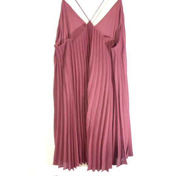 NWT Short pleated dress Large youth/womens - Picture 4 of 12